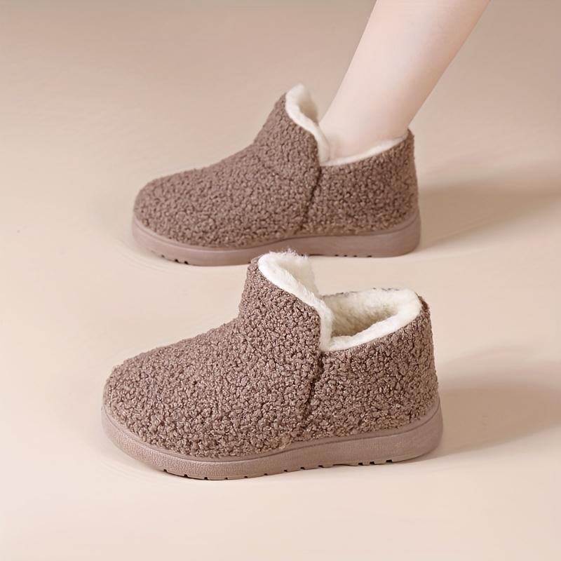 Women's Slip-On Winter Boots Thick Insulated Cold Weather Shoes with Non-Slip Rubber Sole Cozy Indoor/Outdoor House Shoes
