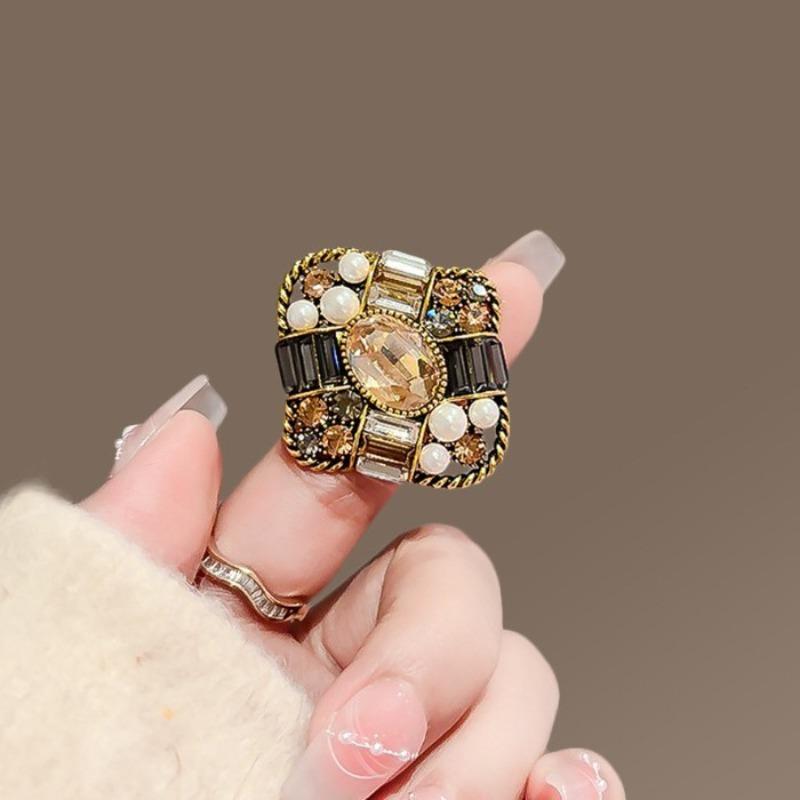 New Alloy Brooch High-end Niche Women's Peony High-end Pin Coat Suit High-end Versatile Brooch