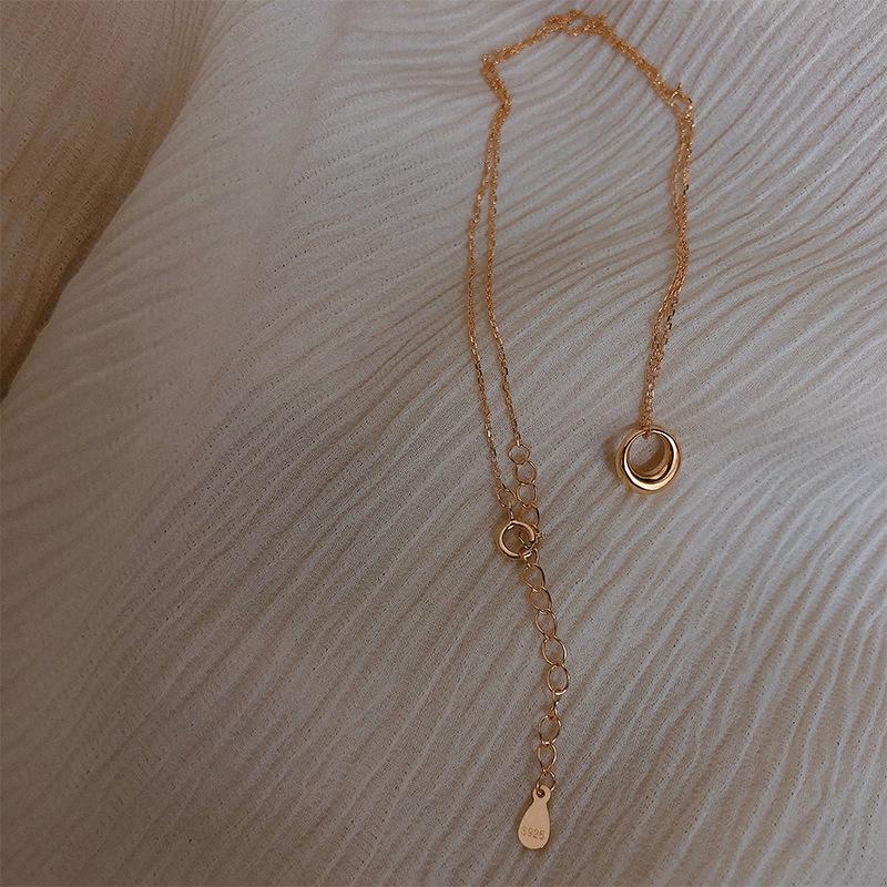 Gold-Plated S925 Sterling Silver Circle Pendant Necklace - Minimalist, Glossy, Clavicle Chain