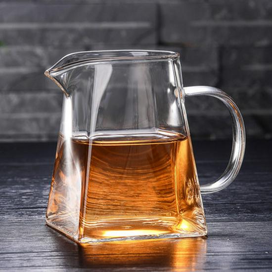Transparent Glass Gong Dao Bei Tea Dispenser - High Borosilicate Flower Cup