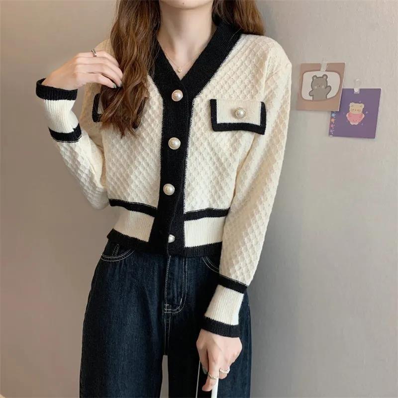 Autumn New Style French Retro Trendy Cardigan Jacket Women's V-neck Temperament High-end Knitted Sweater