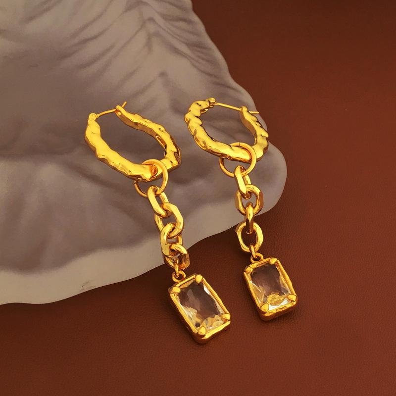 Premium Sense Light Luxury Spring and Summer Earrings Necklace Temperament Retro Earrings Trendy Niche Jewelry