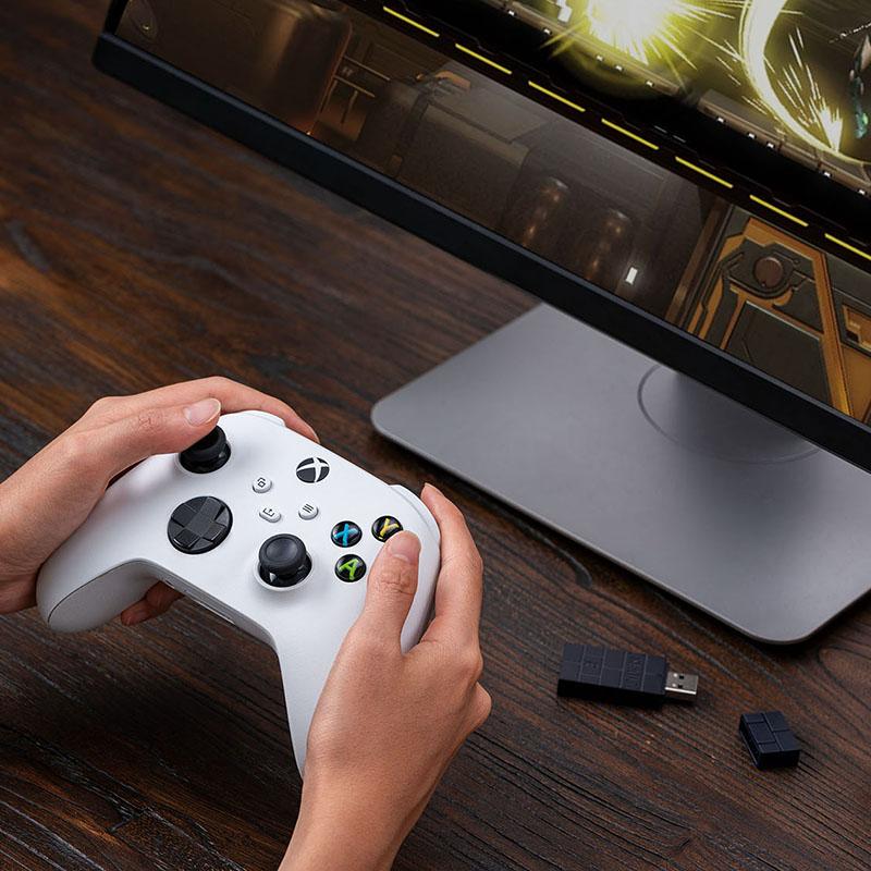8BITDO USB Wireless Adapter Receiver for Xbox Series X/S/Xbox One/PS5/PS4 Controller