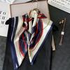 Bandanas Quadratisch 100% Seide Schal Damen Mädchen Stirnband Accessoires Taschentuch Halstuch Haarschal Modedruck Halstücher