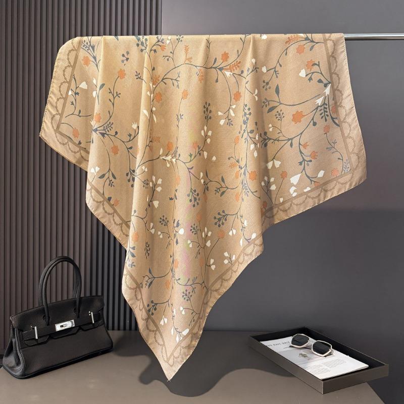 Fashion Printed Square Scarf Women Neck Shawl For Daily Wear