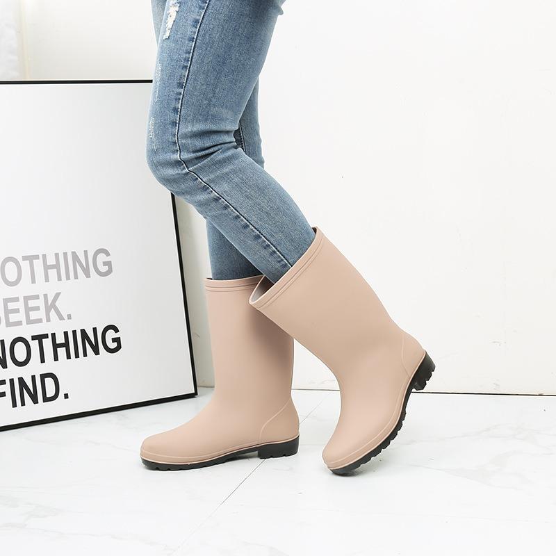 Rain shoes women's adult medium tube fleece warm women's matte matte water shoes rain boots cover water glue shoes