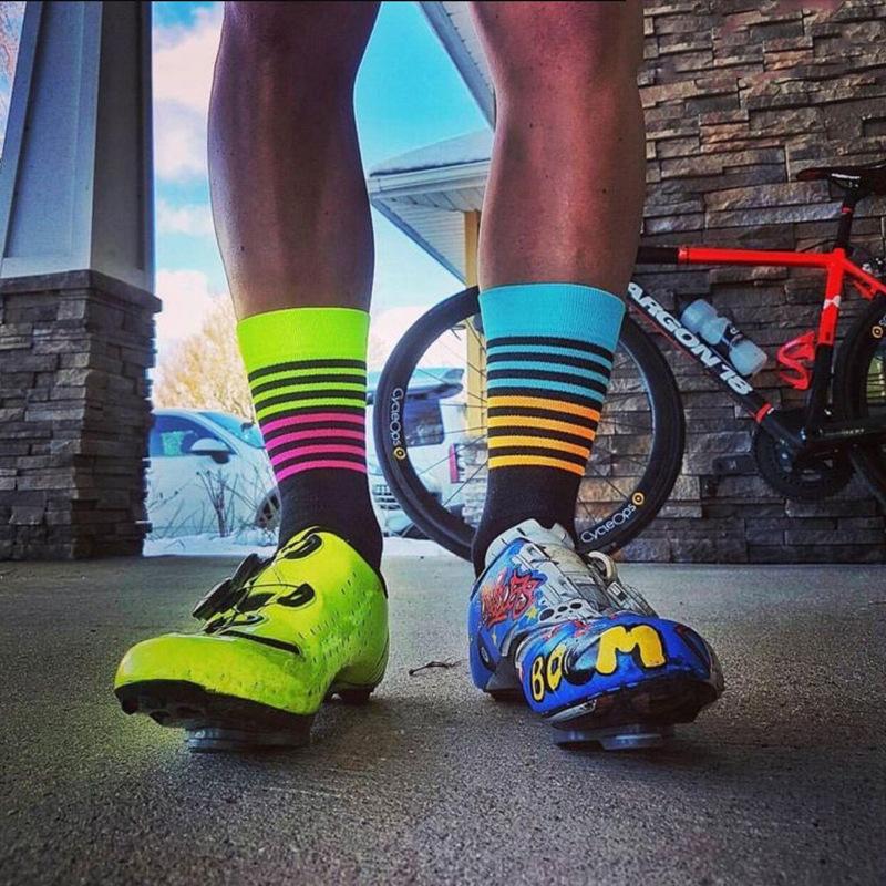 Cycling Socks Cycling Sports Socks Breathable Sweat Wicking Odor Proof Compression Running Socks Basketball Mid Tube Socks