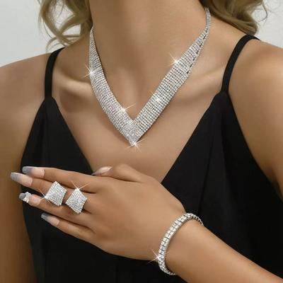 3 Stück Modische Strasssteine Halsketten Ohrringe Schmuckset Damen Hochzeitszubehör Geschenk