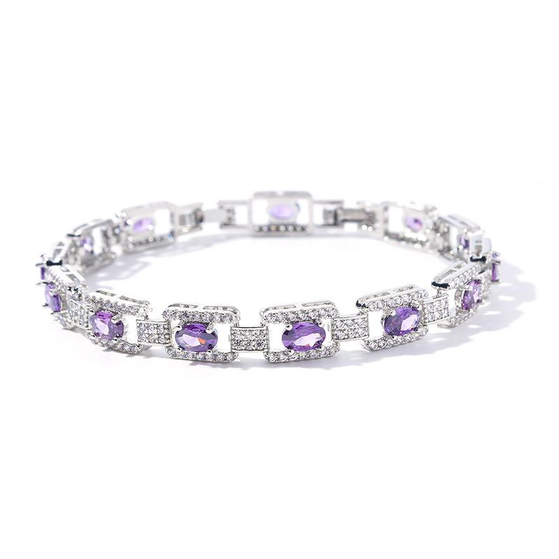European and American Jewelry High Sense Zircon Bracelet Female Minority Design Light Luxury Full Rhinestone Personalized Bracelet Trend.