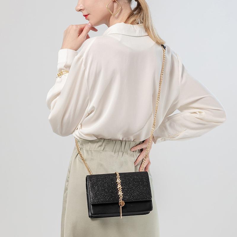 Purchasing High-end Square Bag, Starry Sky Sequined Messenger Bag, Women's Versatile Chain Shoulder Bag, New Women's Bag.