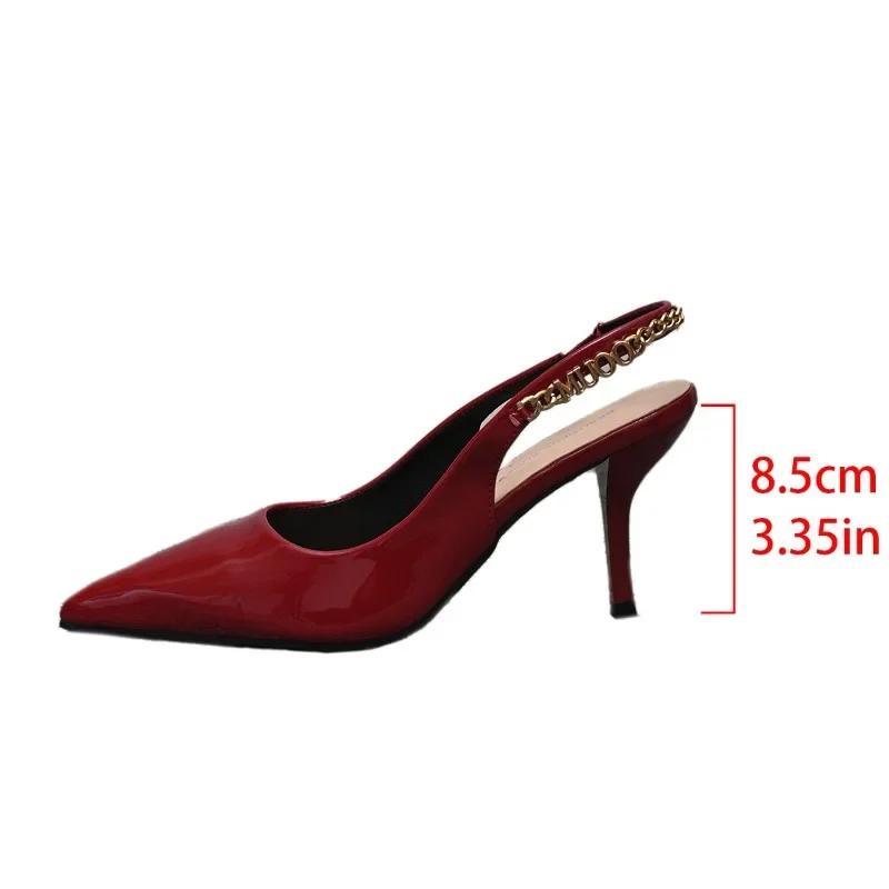 Fashion Plus Size 2025 Pointed Toe Women's Sandals Metal Decoration Chain Slip on High Heels Thin Heel Pumps Fashion Party Dress Shoes