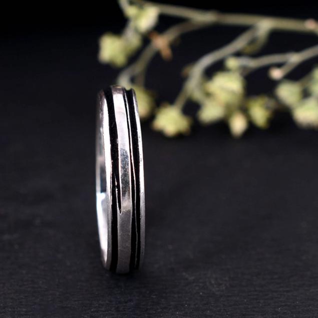 Adjustable Arthritis Splint Silver Ring – Handmade Thumb and Finger Support Band, Therapy Jewelry for Women & Men