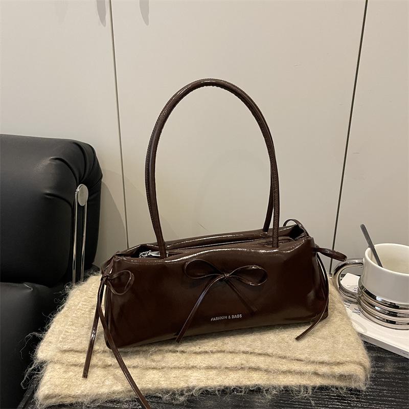 Bows Fashion Casual Large Capacity Commuting Shoulder Bag with Handle and Pillow Interior