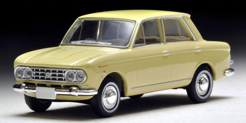 Tomica Limited Vintage Scale Datsun Bluebird 1200 Fancy Deluxe Yellow Finished Model 1/64 LV-65c