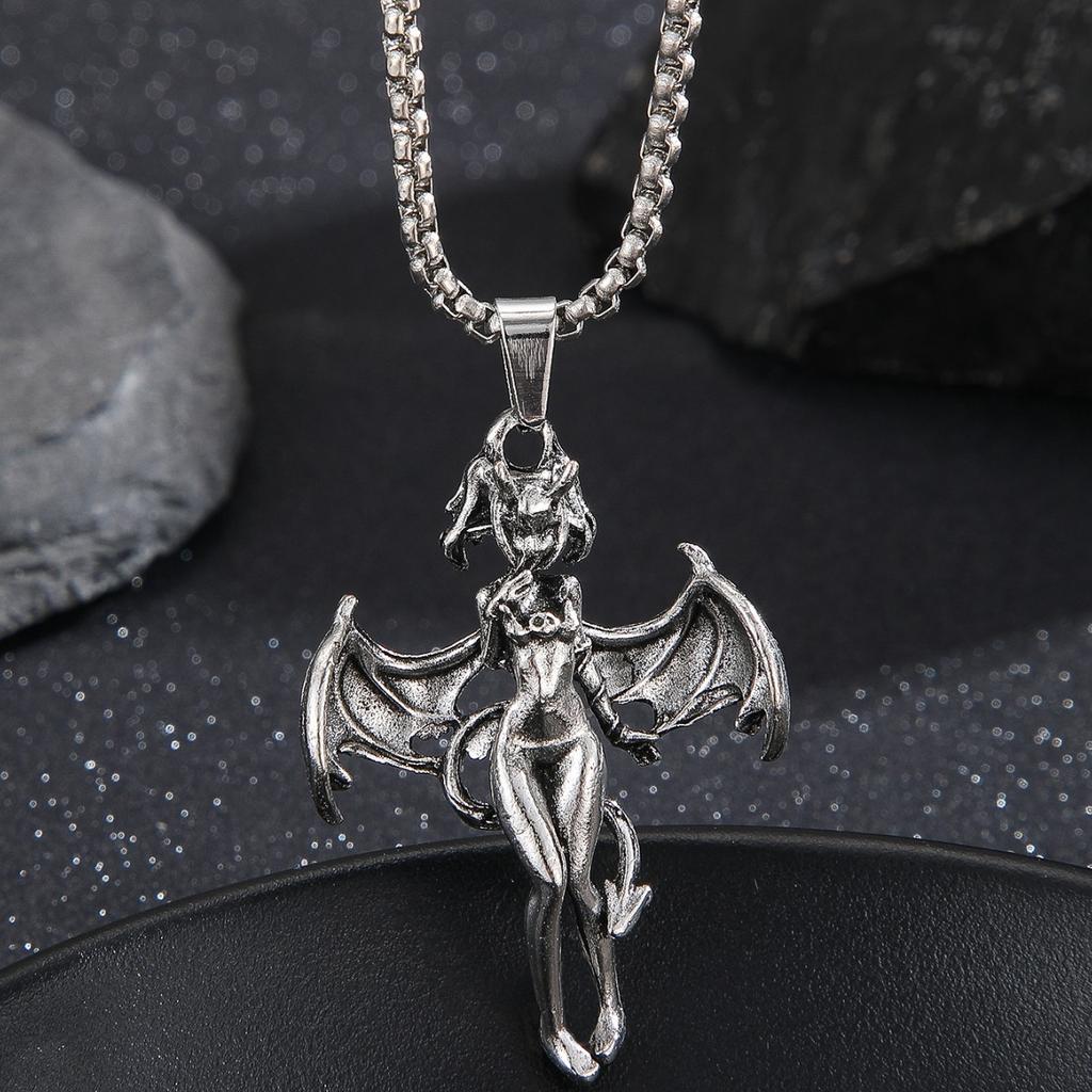 New Fashion Trend Creative Retro Succubus Lum Angel Demon Wings Necklace