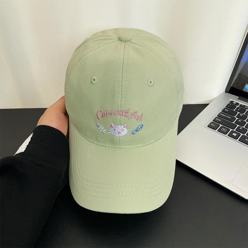 

Sweet and cute kitten embroidered baseball cap female summer face small versatile sun hat sports cap tide