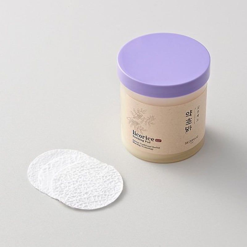 [Skin Food] Herbal Medicine Licorice Soothing Pad 60 sheets