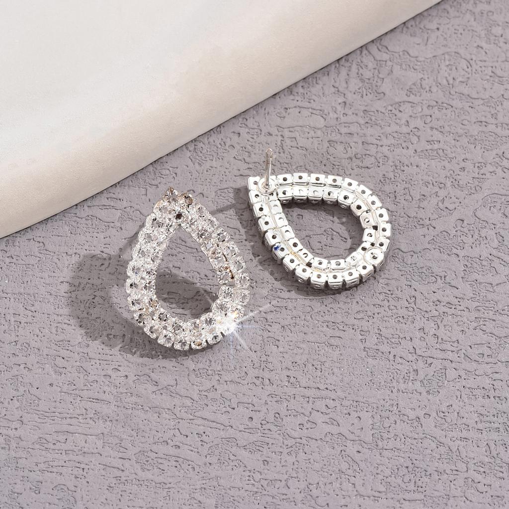 1 Pair Of Fashionable Elegant And Exquisite New Geometric Drop-Shaped Bottomless Rhinestone Stud Earrings For Ladies And Girls