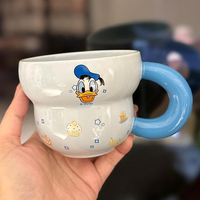 Niedliche Cartoon Mickey Mouse Scarlett Tasse Donald Duck Becher Kreatives Design Keramiktasse Zuhause Milch Haferflocken Tasse