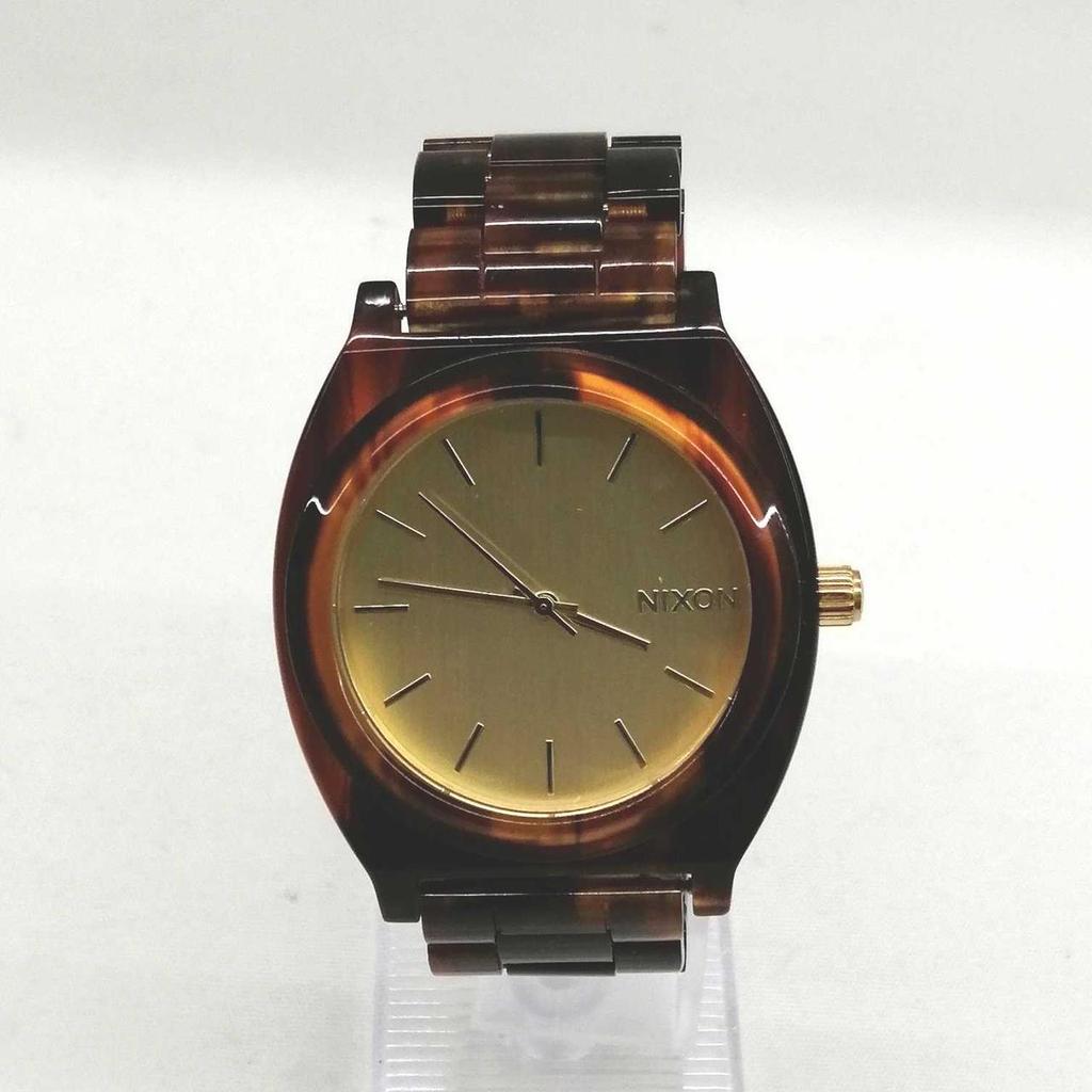 Used NIXON 17G Quartz