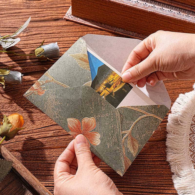 10Pcs Vintage Art Flower Relief Kraft Paper Envelope Letter Paper Wedding Invitation Postcard Holders Aesthetic Mailer Packaging