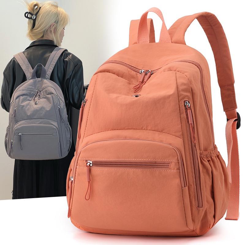 High-value solid color new simple fashion versatile light commuting travel backpack women
