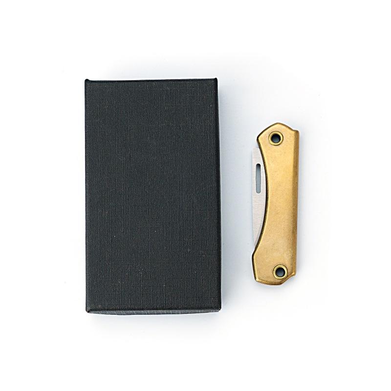Brass Chic Mini Folding Knives Hand Tools Knife for Men Women Keychain Pocket Tool EDC Outdoor Survival Multitool Damascus Razor