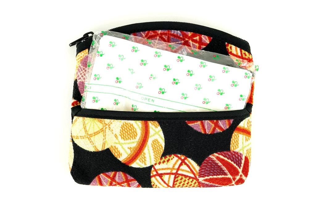 Uni Seni Made In Japan Futago Chirimen Japanese Pattern Tissue Pouch (0820-4) [Kotemari (small Ball) Pattern, Black]