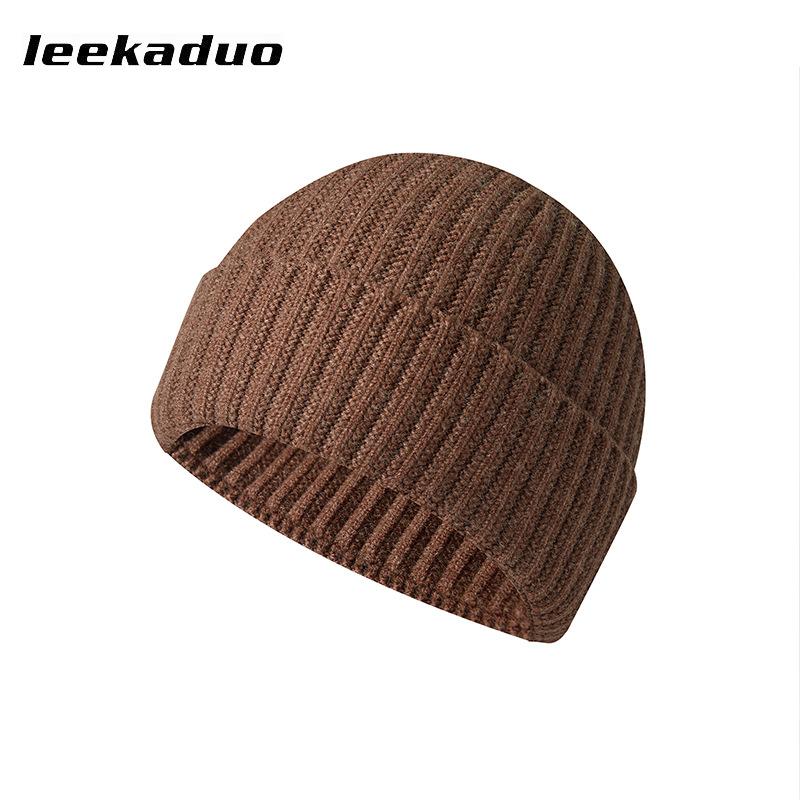 

Бесшовная цельновязаная шапка с отворотом, мужская повседневная шапка, шерстяная шапка с защитой ушей, зимняя уличная ветрозащитная шапка для катания Average size (54-58cm) верблюд