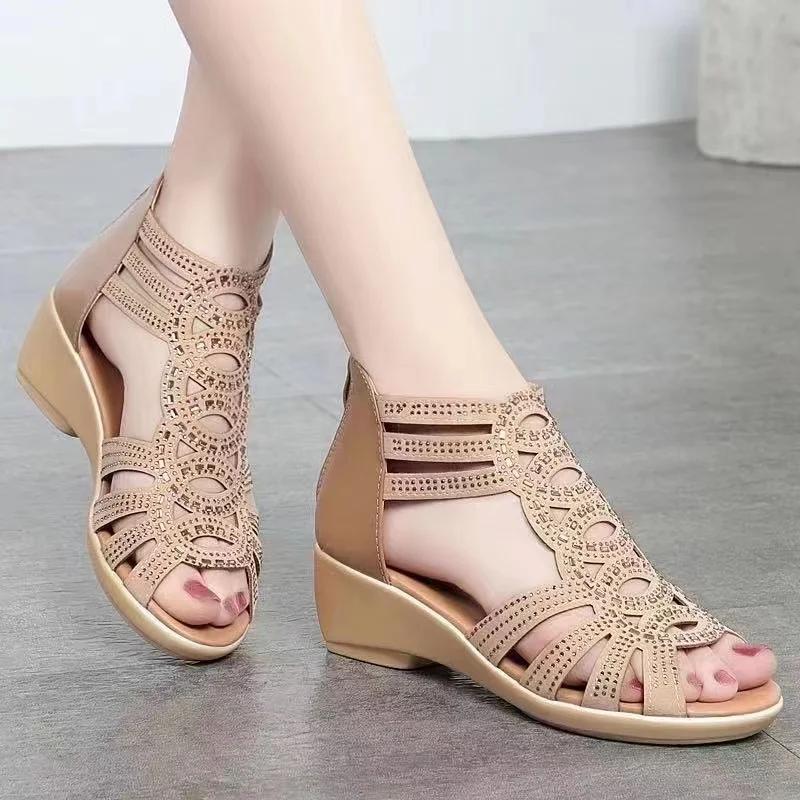 Fashion Summer Women's Peep Toe Sandals New Hollow Out Roman Sandals Women Outdoor Casual Wedges Sandals Fashion Low Heels Ladies Shoes