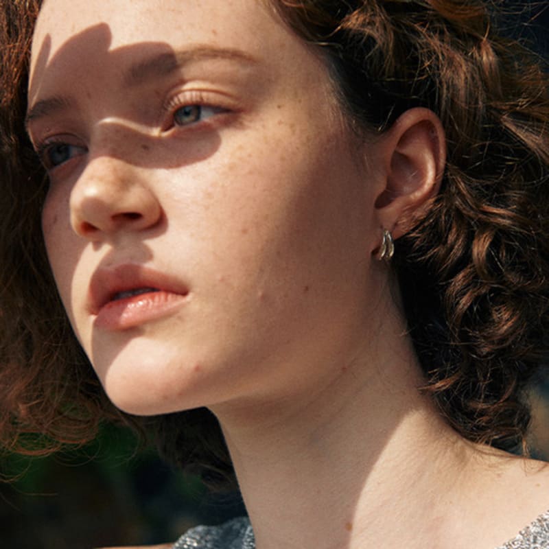 Green [925 Silver] Two.silver.194 / Thick Link Earring