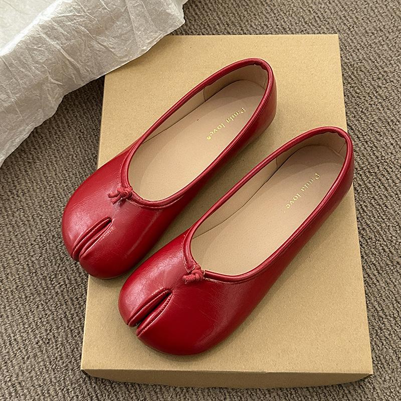 Mode Japansk Stil Tabi Ninja Skor Kvinnor Mysiga Läder Ballerinaskor Delad Hov Tå Loafers Femme Mary Jeans Moccasiner Damer Ballerinasko