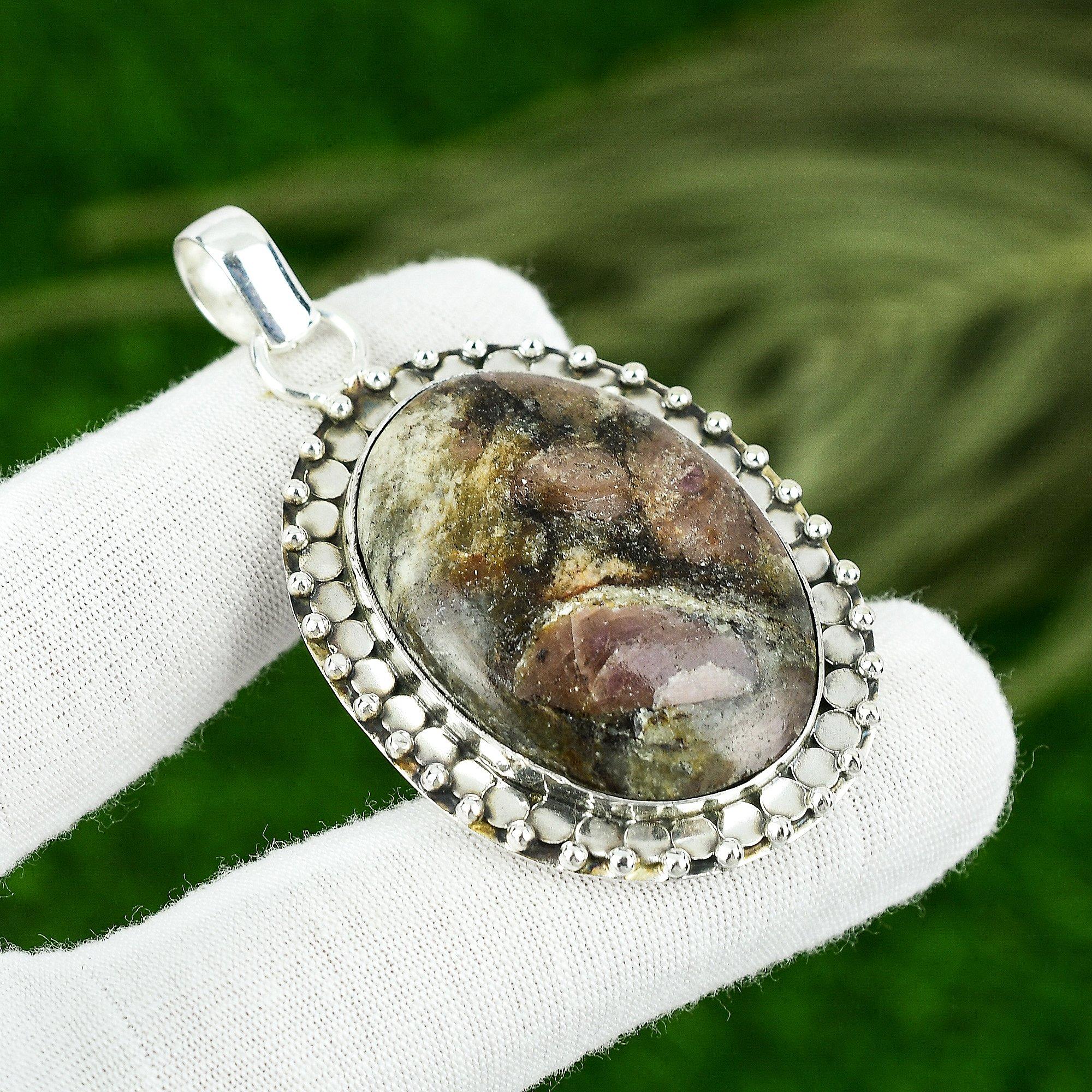 

925 Sterling Silver Oval Eudialyte Gemstone Ethnic Trendy Sister Pendant Jewelry