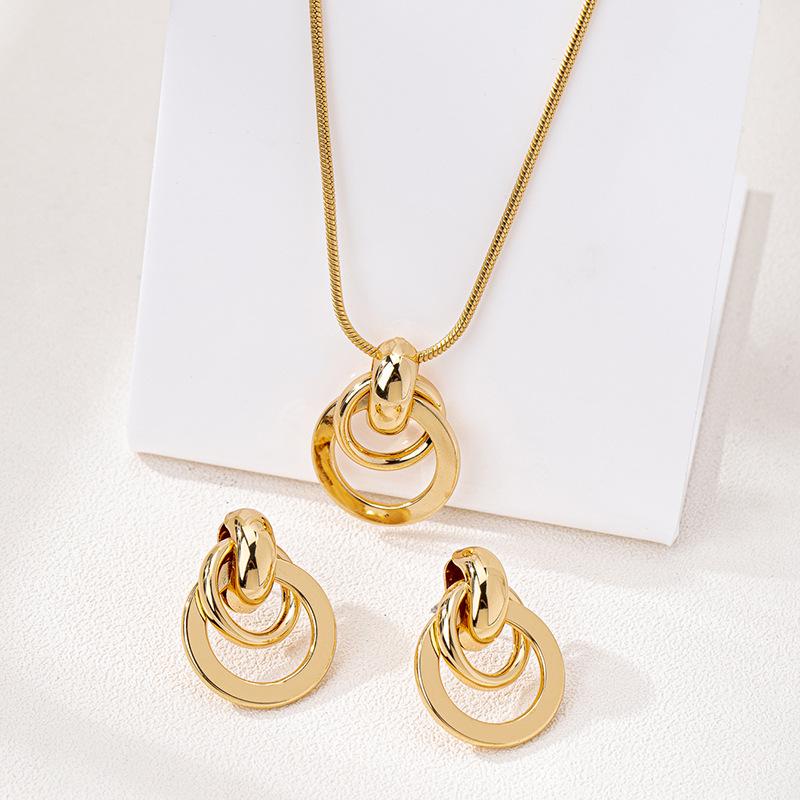 1 Set of Fashioneleganteasiest for Match Metal Geometric Circle Women's Necklace Earrings Jewelry Suit