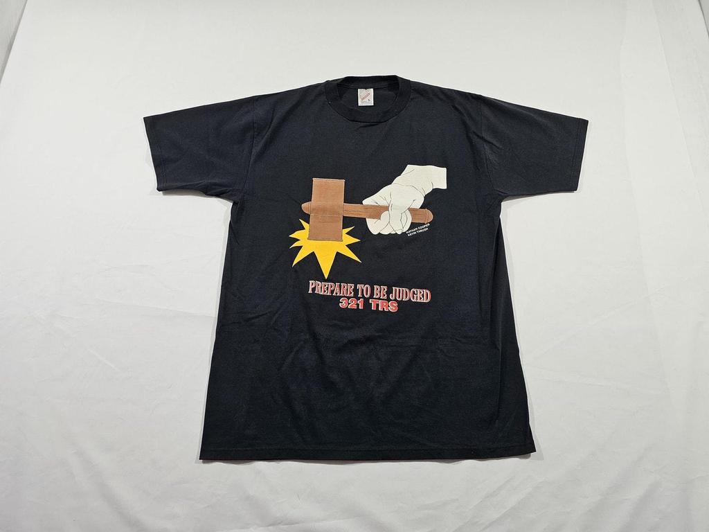Prepare To Be Judged Flight 507 Little Russia Air Force Black T-shirt Sz L