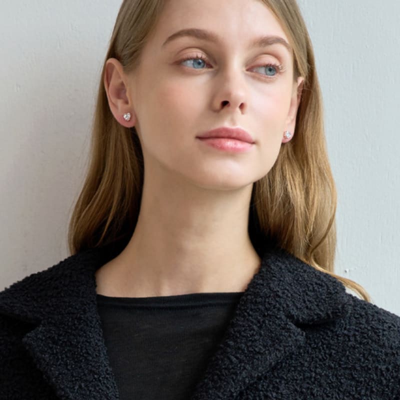 ELLE Jewelry 14K Heart-Q Earrings (Gold Filled) ELGPEE469