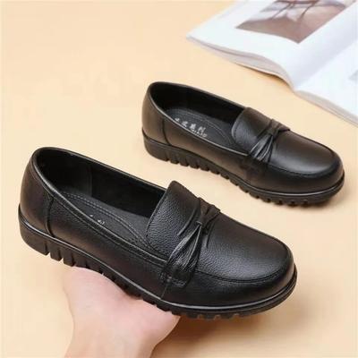 Spring Women's Small Leather Shoes Doudou Shoes Black Low-top Casual Shoes Round Head Soft Sole Mother Shoes Loafers