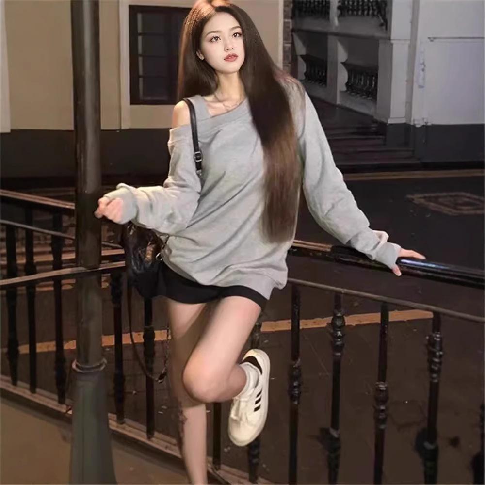 

Women s One-Shoulder Gray Sweatshirt: Lightweight, Long-Sleeved, Loose, Slimming, and Versatile for Spring and Autumn. Double Extra Large сірий колір
