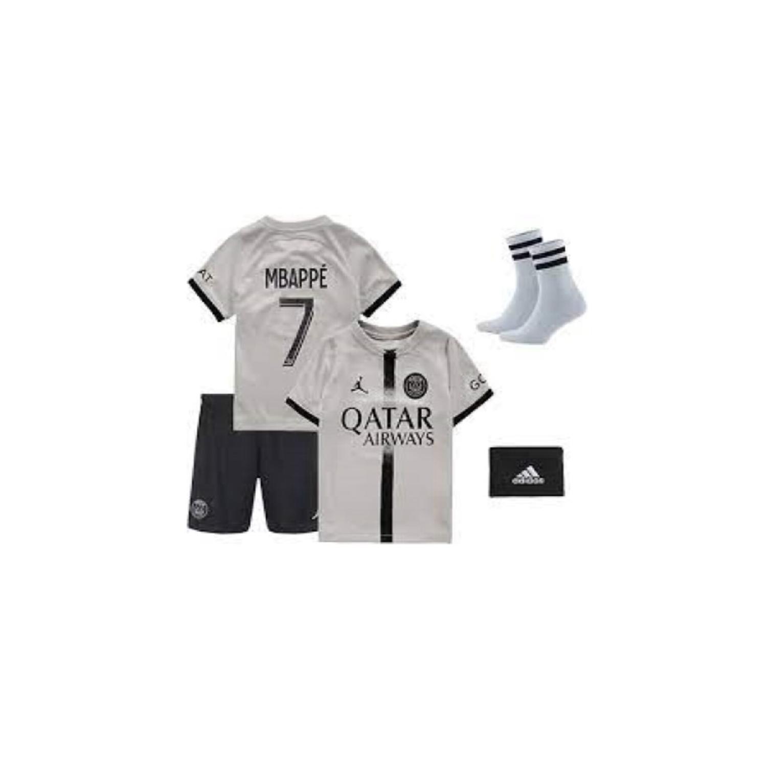 

Серый комплект из 4 детских футболок Psg Mbappe сезона 22/23