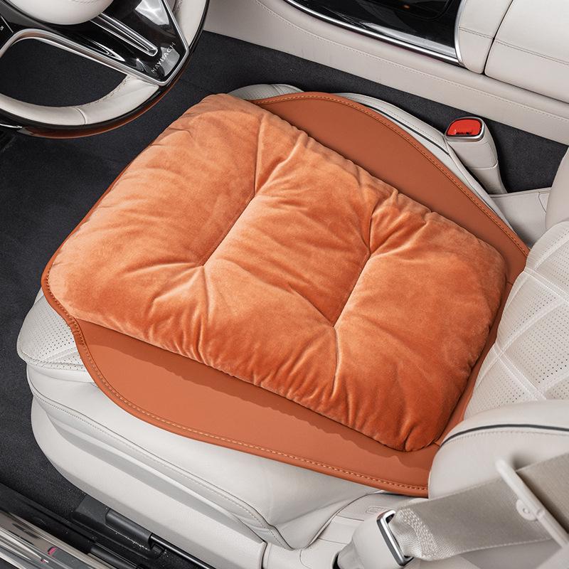 High-End Plush Heated Car Seat Cushion for Autumn and Winter