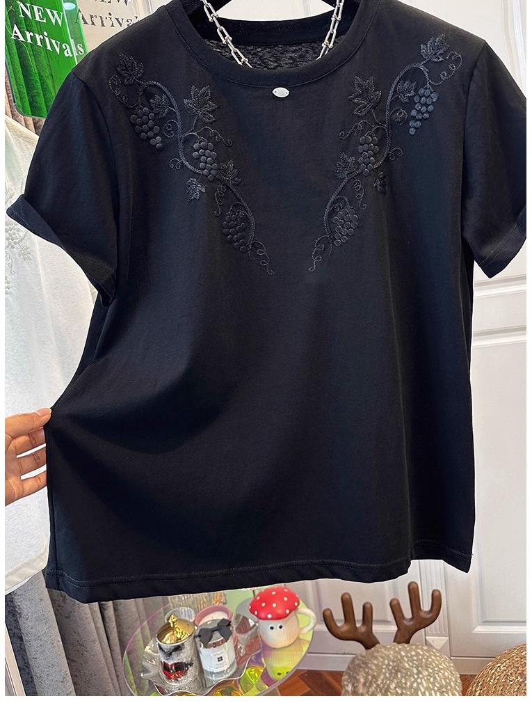 Pure Cotton Embroidered Plus Size Round Neck Short Sleeve T-Shirt for Women, Loose and Fashionable Summer Top