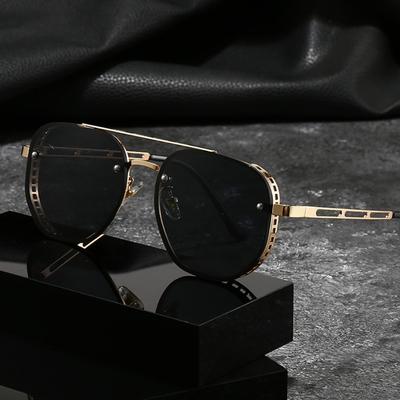 Lunettes de soleil de conduite pour hommes Lunettes de soleil carrées Steampunk vintage Monture en métal avec charnières à ressort Pièce oculaire pour femmes Lunettes UV400