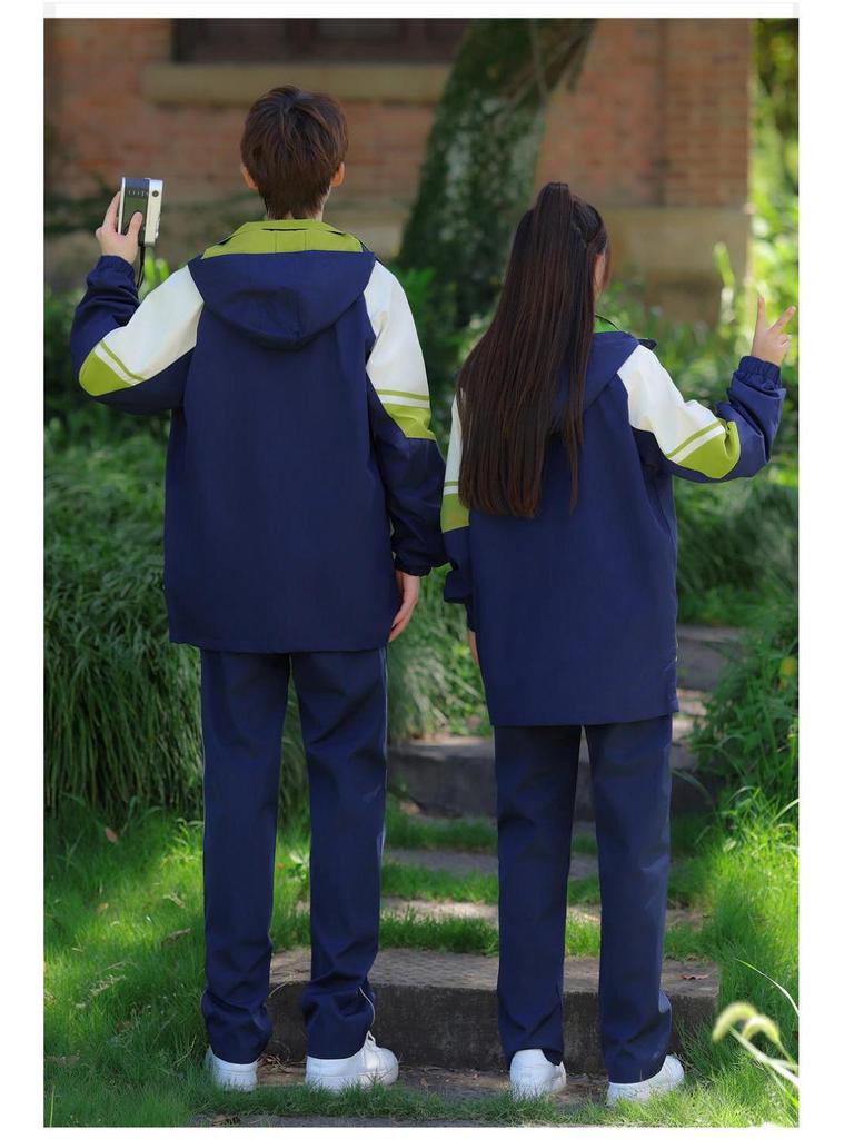 Autumn Windbreaker Jacket Set for Students: Thickened Four-Piece & Sports Three-Piece Uniforms for Middle & Elementary Schools