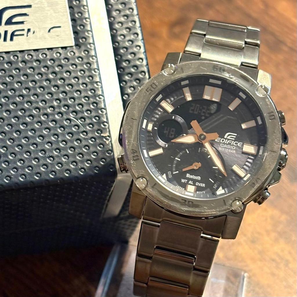 Used New CASIO Edifice Bluetooth Men's Watch 10 ATM Water Resistant
