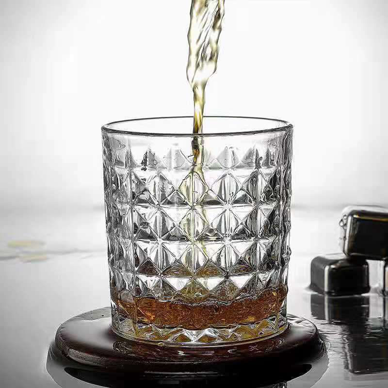 300 מ"ל/330 מ"ל זכוכית לאישה אמבוס יהלום בקבוק מים כוס ויסקי כלי שתייה לנשים כוסות מיץ כוסות ביתיות כוס משקה