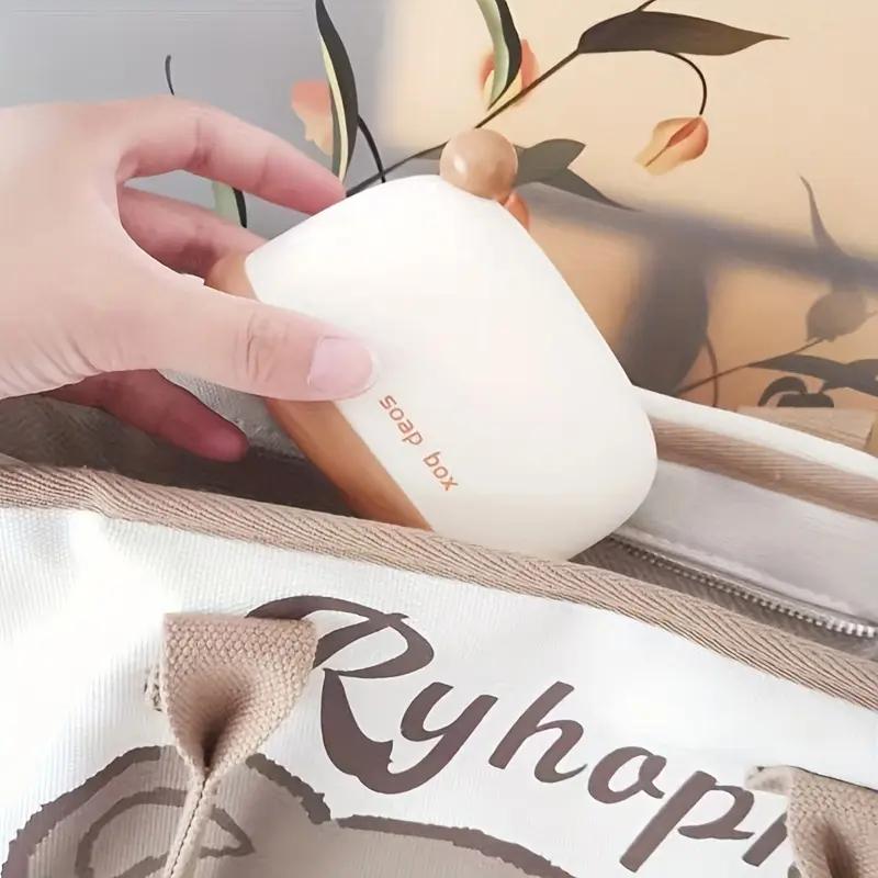 Christmas Shape Travel Soap Box Sealed Waterproof Soap Box Creative Wash Soap Box Travel Business Trip Dedicated Portable Soap Box