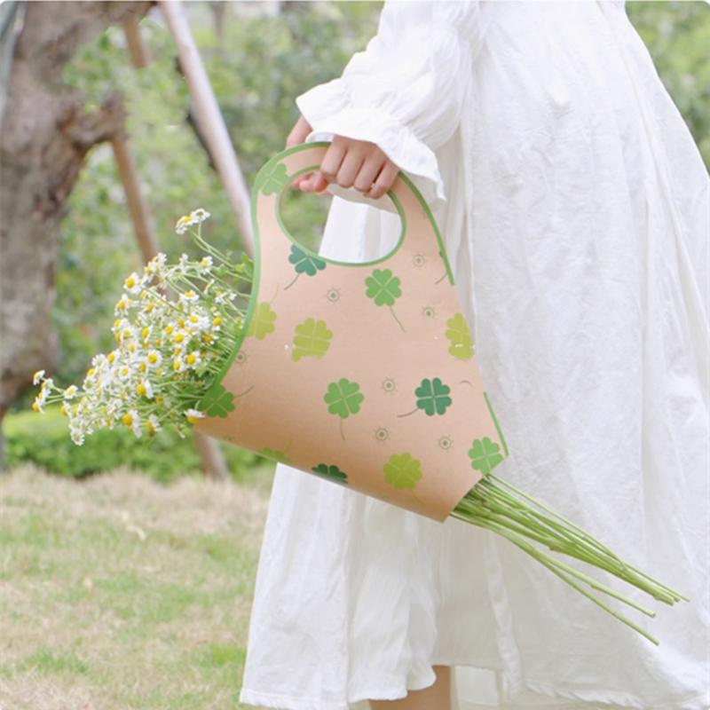 Kullanışlı ve Şık Çiçek Bez Çantalar: Günlük Çiçek Keyifleri İçin İdeal Arkadaşınız 10 adet