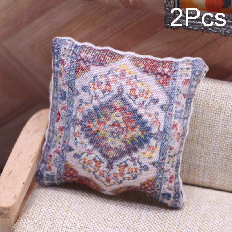 2 Peças 1/12 Almofadas Bohemian Miniatura Fofas Brinquedos de Móveis para Casa de Bonecas Acessórios para Sofá Cama