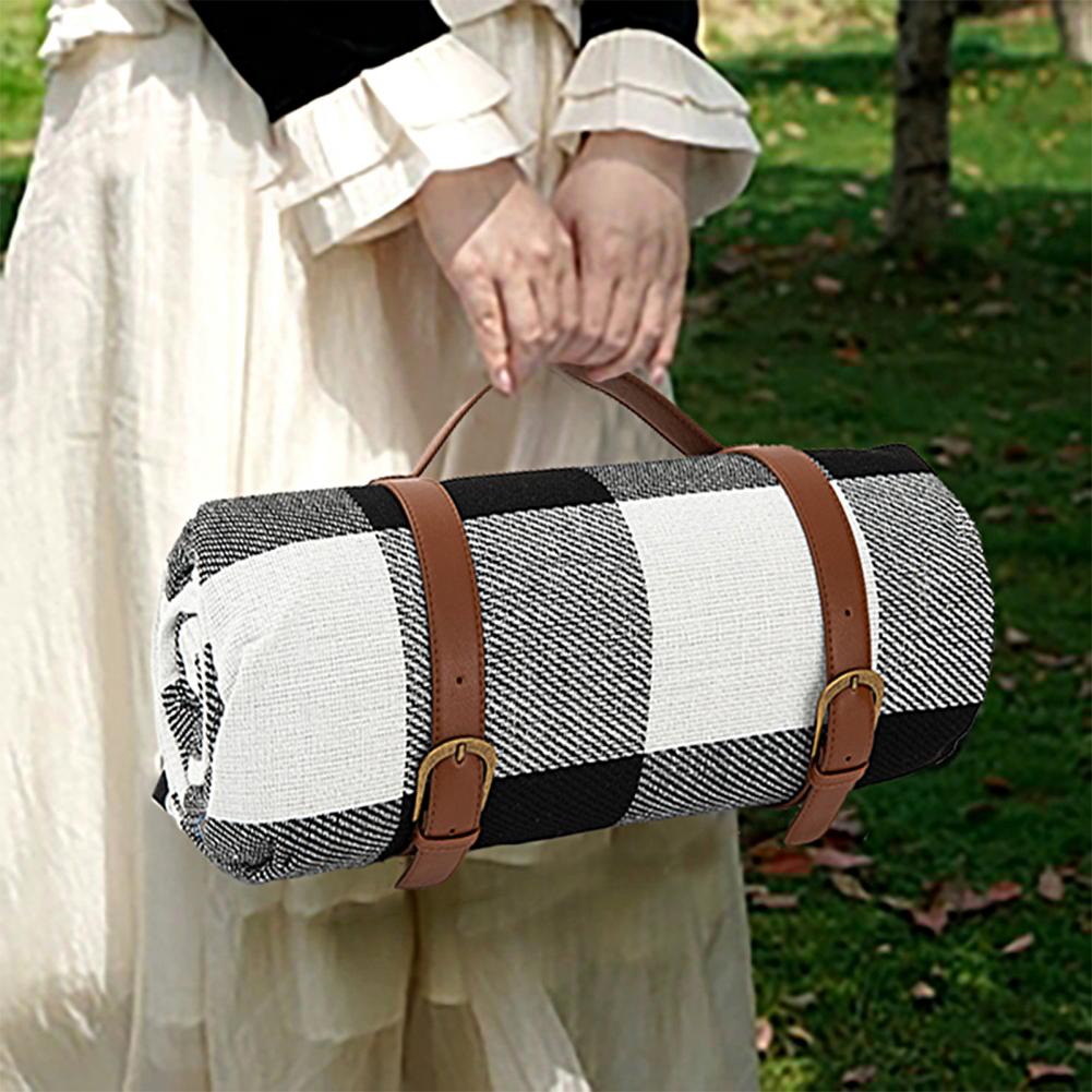 Camping Blanket Machine Washable Outdoor Activity Blanket Moisture-proof Foldable Large Area Plaid Picnic Mat Outdoor Activity Supplies