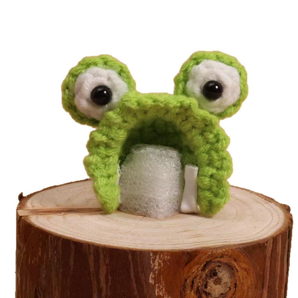 Christmas Goose Figurine Set with Hand-Crocheted Mini Pet Hats